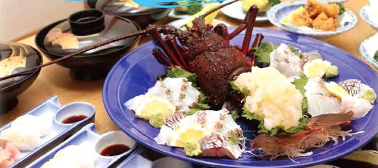 バスで行く！佐伯「いそよし」大伊勢海老料理のランチツアー【大分駅発着バスツアー】